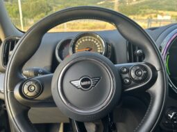 Mini Countryman 2.0 Cooper D Essential pieno