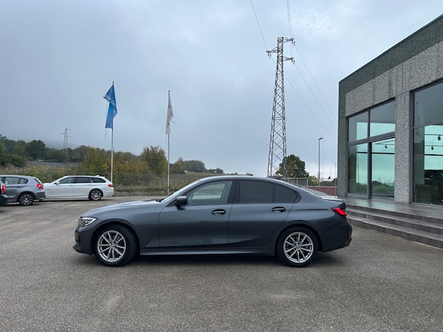 BMW Serie 3 G20 Berlina 318d mhev 48V